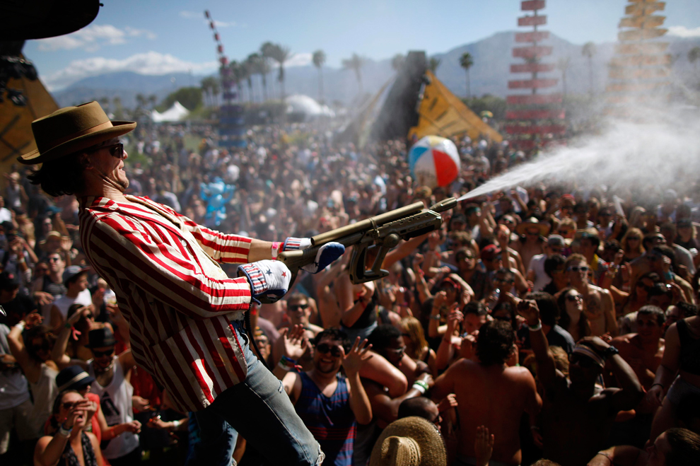 Selling-Water-At-Festivals